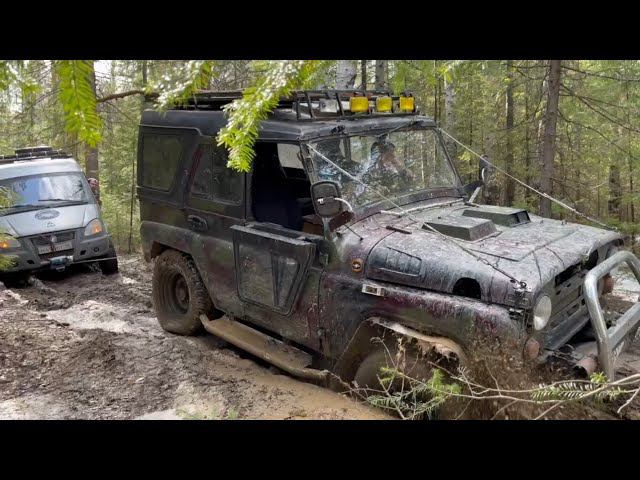 Ставим 32"АТ вместо 35"МТ и едем в лес! Лес сырой, вокруг болото! Соболь 4х4. смотреть онлайн