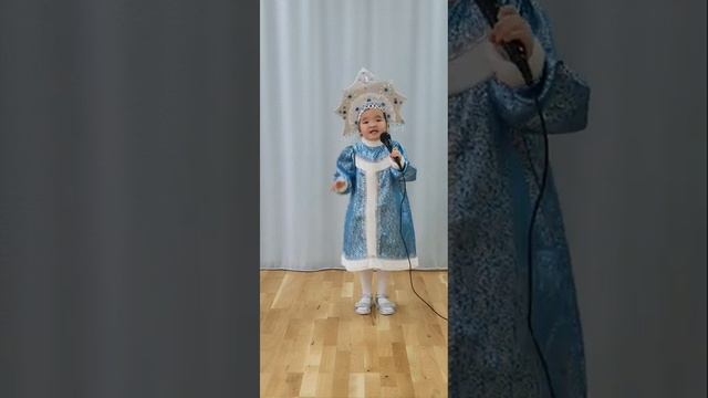 Кубарова Анжелика -песня "Русская зима" смотреть онлайн