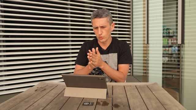 Бюджетный планшет для ребенка Oscal Pad 8
