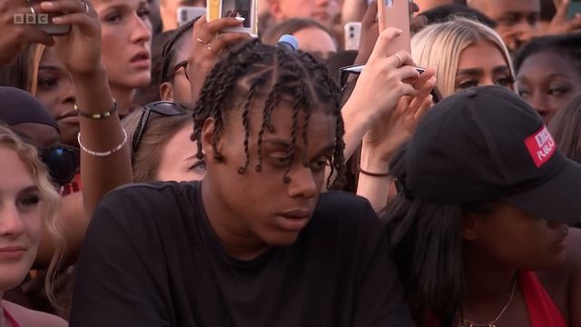 Roddy Ricch - Live at Wireless Festival, Finsbury Park, London, UK (Jul 08, 2022) HDTV смотреть онлайн
