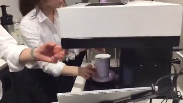 Фото лица на кофе!!! Очень классно! смотреть онлайн