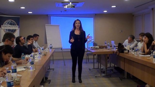 Bengü Berk - Speech #6 - "Angle for Tangle" смотреть онлайн