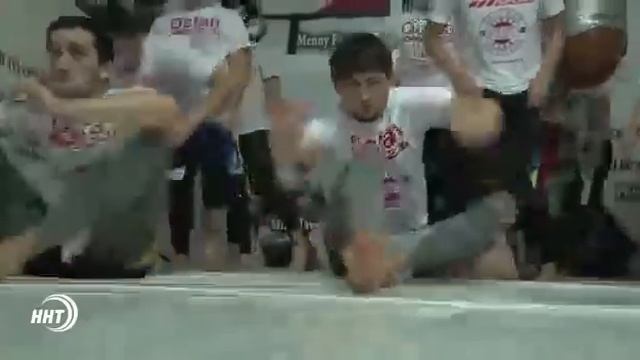 Мастер класс 3 Чемпионов Мира по Grappling прошёл в Избербаше в Бойцовском клубе ( БОЕЦ ) смотреть онлайн