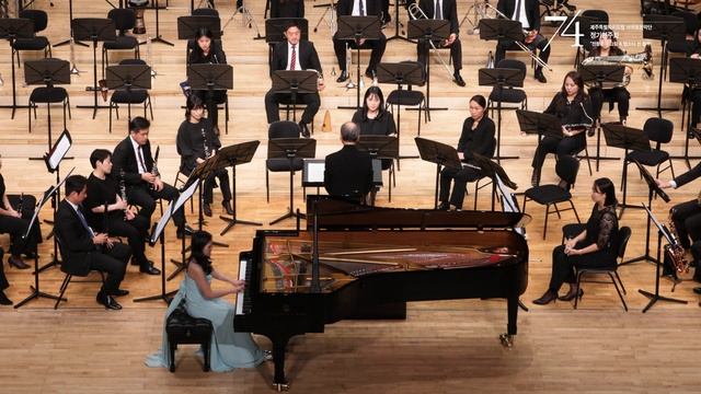 Rhapsody in Blue / George Gershwin - Piano. Seo Yoon-jin & Jeju Seogwipo Wind Orchestra & Dongho Le смотреть онлайн
