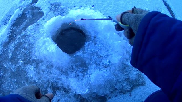 зимняя рыбалка на мормышку смотреть онлайн