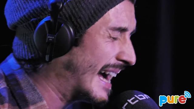 GRAHAM CANDY "GLOWING IN THE DARK" on PURE смотреть онлайн