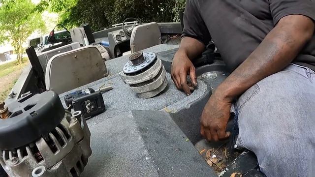 1998 CHEVY EXPRESS ALTERNATOR REPLACEMENT смотреть онлайн