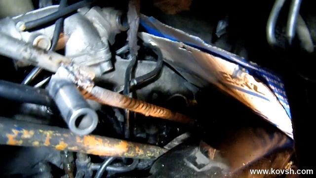 Демонтаж закисшей форсунки на FORD TRANSIT 2.5 DI смотреть онлайн