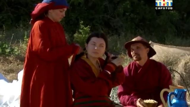 На Увеке накануне фестиваля реконструкторы провели исторические маневры смотреть онлайн