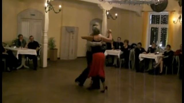 Christian y Helga Seyb - Milonga de mis Amores смотреть онлайн