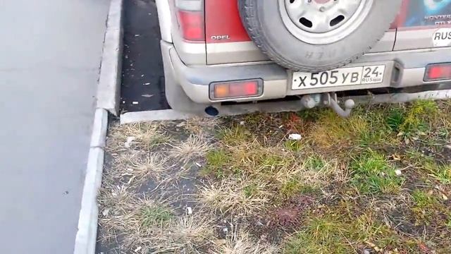Cold Start Opel Monterey 1999 3.0D 4JX1 / Холодный пуск Опеля Монтерей с 4JX1 смотреть онлайн