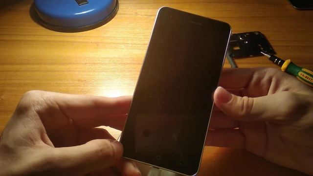 Замена аккумулятора на телефоне ZTE Blade A510. смотреть онлайн