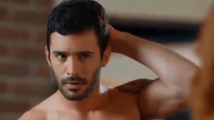 Барыш Ардуч и Гюпсе Озай разводятся?