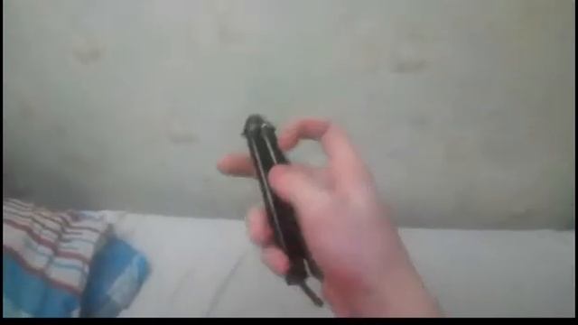 КРУТОЙ трюк с НОЖОМ БАБОЧКОЙ(трюки с БАЛИСОНГОМ) очень КРУТО и НЕ ОЧЕНЬ сложно! смотреть всем! смотреть онлайн