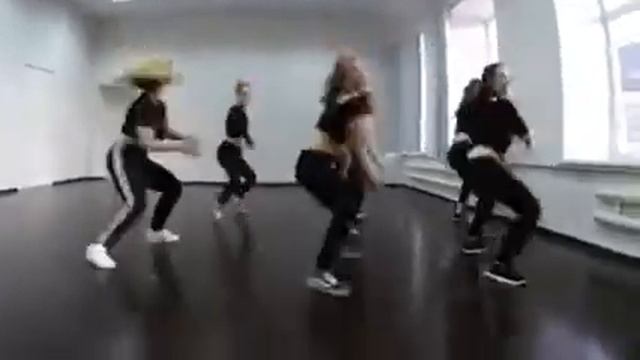 SD GIRLS смотреть онлайн