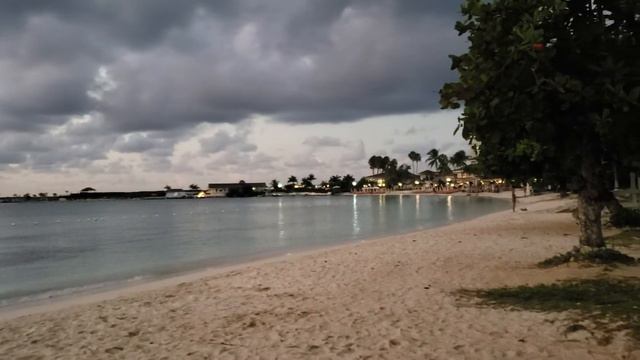 Ocho Rios Beach, Jamaica video 4 смотреть онлайн