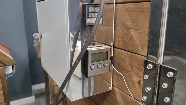 Обзор премиум коптильни объемом 300 литров🔥 смотреть онлайн