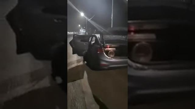 Замена штатки в Hyundai Solaris 2 , получилось очень достойно!!!) смотреть онлайн
