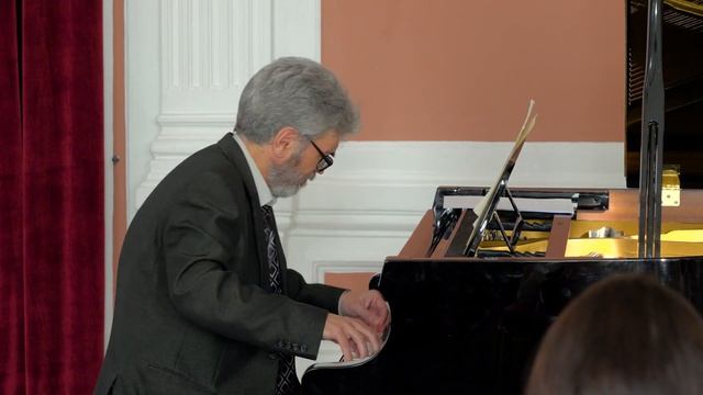 Причуды - пьесы для ф-но - муз. Рената Хакимова смотреть онлайн