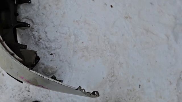 бампер передний Toyota Alphard смотреть онлайн