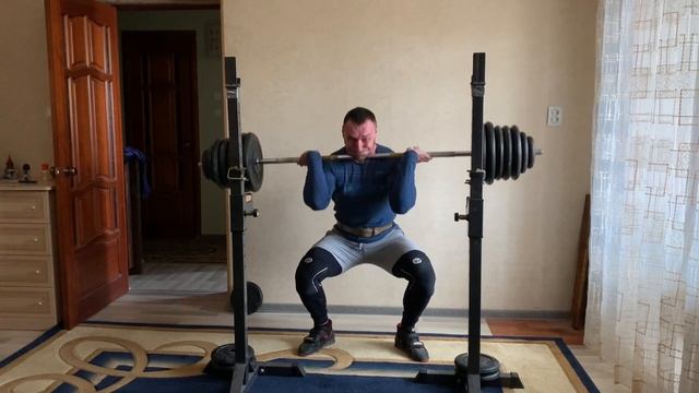 ФРОНТАЛЬНЫЕ ПРИСЕДАНИЯ смотреть онлайн