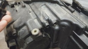 Установка креплений для фар на VW POLO (ремонт фар)