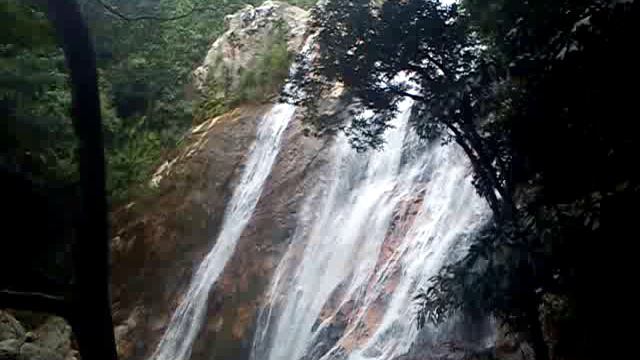 Водопад в Таиланде (2011.12.25)