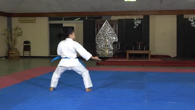 Benedicta R Larasati, Gojusihodai - International Karate Virtual Primero Championship смотреть онлайн