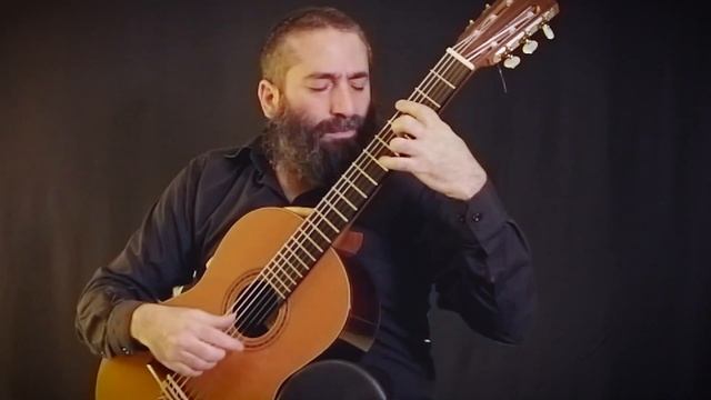 Michael Laloum Plays Samba Em Preludio - Baden Powell (classical Guitar)
