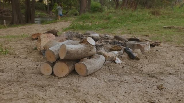 Riverside CAMPING with our dog [couple camping, gloomy weather, relaxing, ASMR, silent Vlog] смотреть онлайн