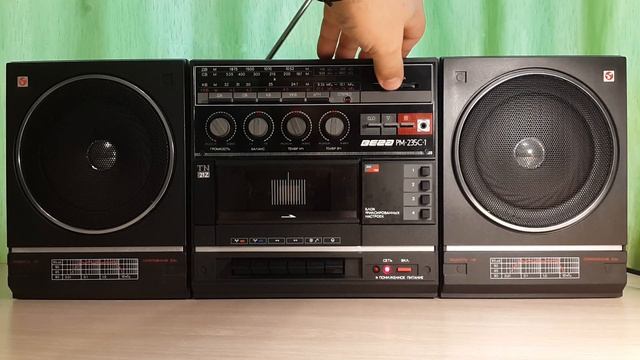 3/4. ВЕГА 235С-1. Перестраиваем УКВ на FM. смотреть онлайн