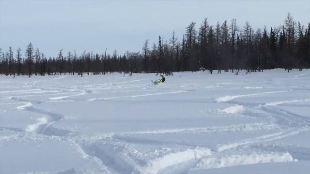 Покатушки на снегоходе Freeride 2015 смотреть онлайн