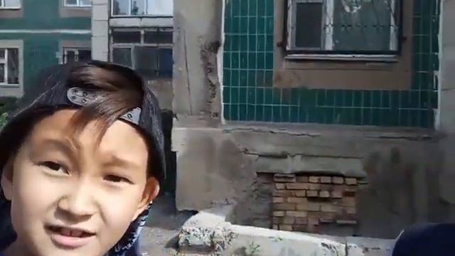 Кинули камень в стекло смотреть онлайн