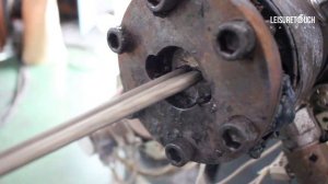 Заводская запись процесса производства искусственного ротанга