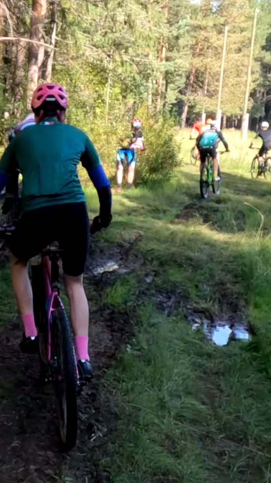 Гудение велогонки:) смотреть онлайн