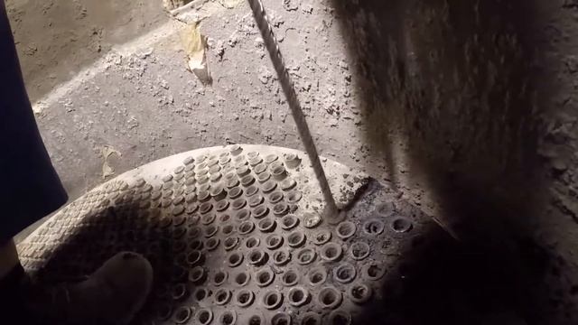 Очистка трубок десорбера от накипи смотреть онлайн
