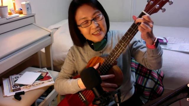 Uma　UBU-20　ほんとのバリトンウクレレで弾いてみたシリーズ（日本むかし話のテーマ曲） смотреть онлайн