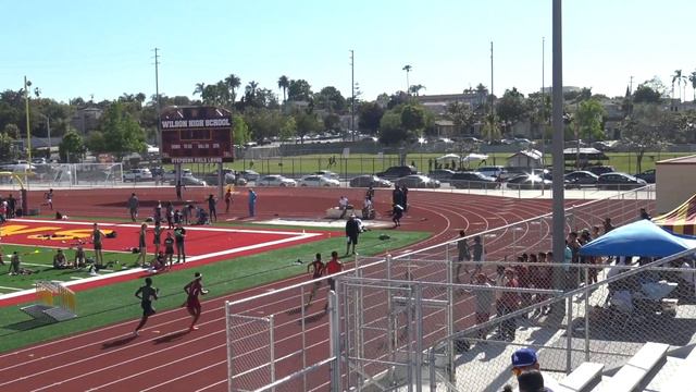 🐇 💨 ROBINSON RUNS IN TRACK🏅FINALS!!! смотреть онлайн