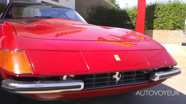 1972 Ferrari Daytona: Walk Around, Start, and Revs смотреть онлайн