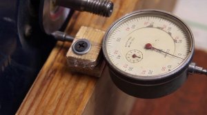 Почему вибрирует заточной станок. Как исправить. Как выровнять заточной круг.