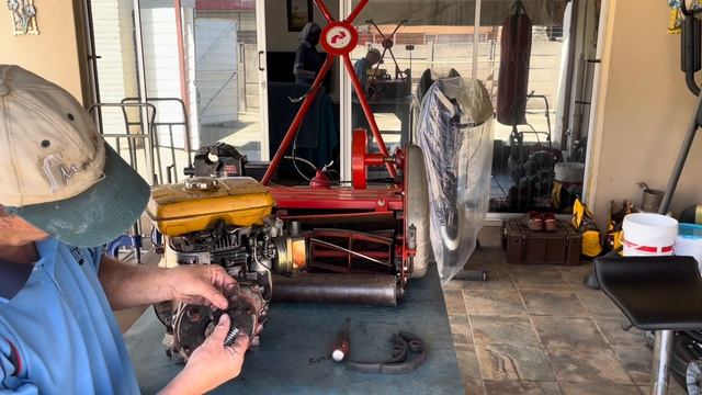 Converting a 17” Rolux/Cox/Professional Reel Mower into a Groomer Part 1 смотреть онлайн