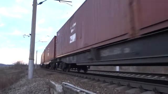 ВЛ80К-537 с поездом, перегон Крымская-Баканская смотреть онлайн