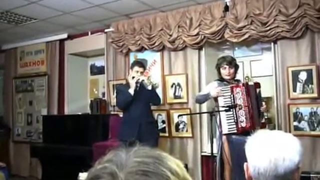 Rosamunde губная гармошка и аккордеон смотреть онлайн