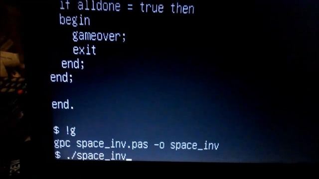 Pascal Space Invaders Game (A bit buggy) смотреть онлайн