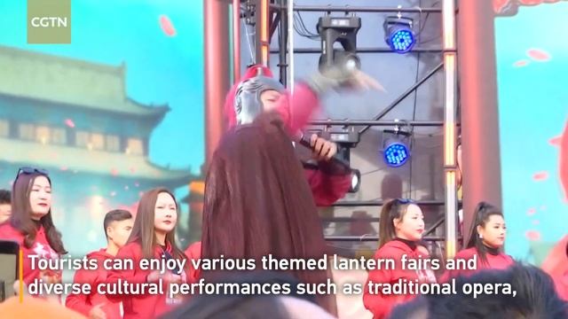Xi'an launches dazzling array of festivities to greet upcoming Spring Festival смотреть онлайн