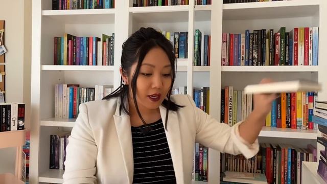 35 LIVROS antes dos 35 ANOS | Namanita смотреть онлайн