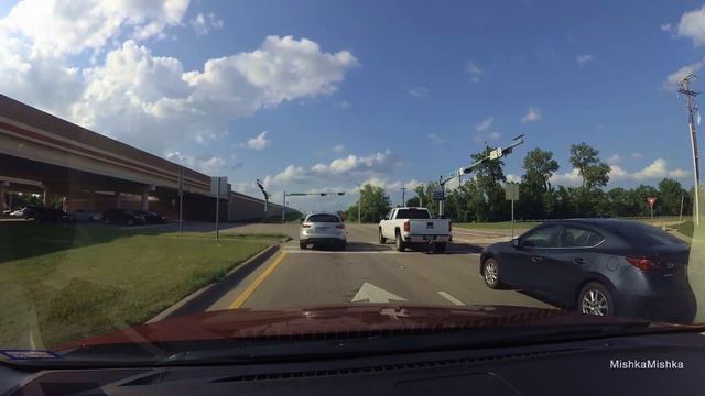 США 506: "Я выиграл в DV. Что делать с "языком", которого нет?" смотреть онлайн