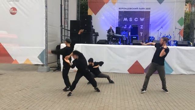 FarFor & DJ Paris Improvisation @ Moscow Jazz Fest 15 смотреть онлайн