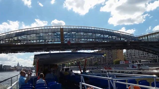 Обзор, плывем по Москве-реке смотреть онлайн