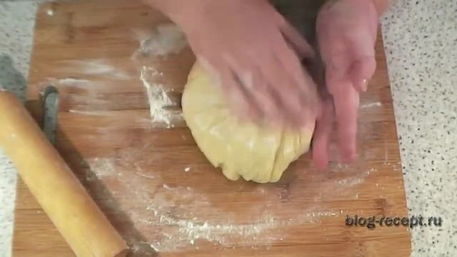 РОГАЛИКИ-ПЛЕТЕНКИ из сдобного теста с ВАРЕНОЙ СГУЩЕНКОЙ смотреть онлайн